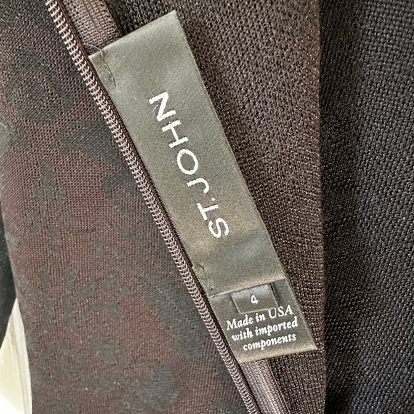 St. John Elegant Black Long Sleeve Dress - Picture 6 of 7